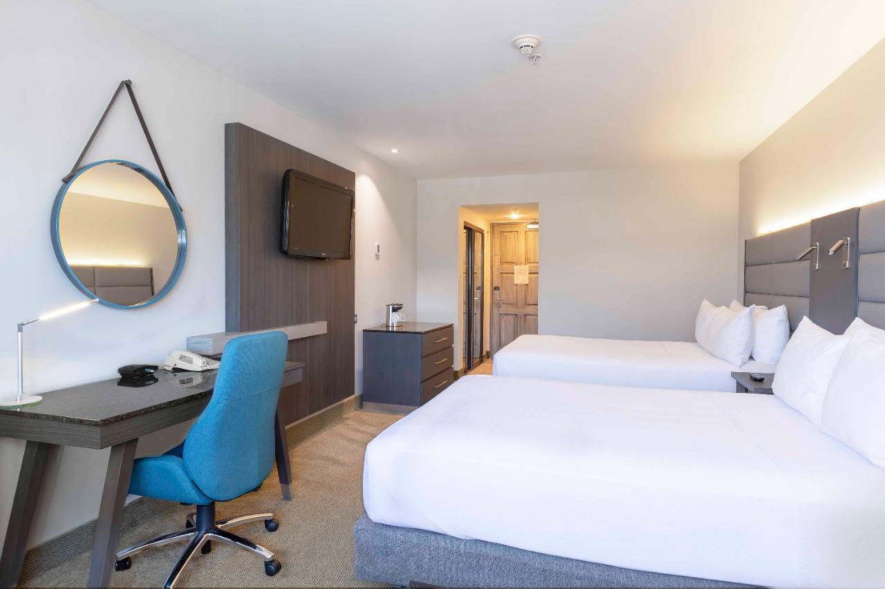 WhatsApp Image 2026-04-10 at 18.53.28 WhatsApp Image 2026-04-10 at 18.53.28