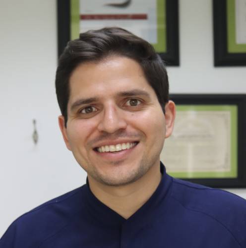 https://confidentalcr.com/wp-content/uploads/2026/06/adrian.jpg