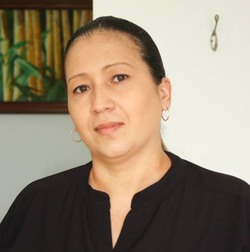 https://confidentalcr.com/wp-content/uploads/2026/06/flor.jpg